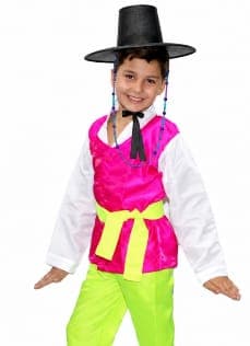 Korean Hanbok dress image 2