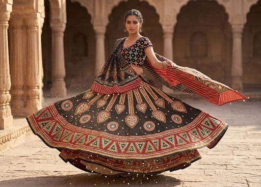 Garbha special dress image 3
